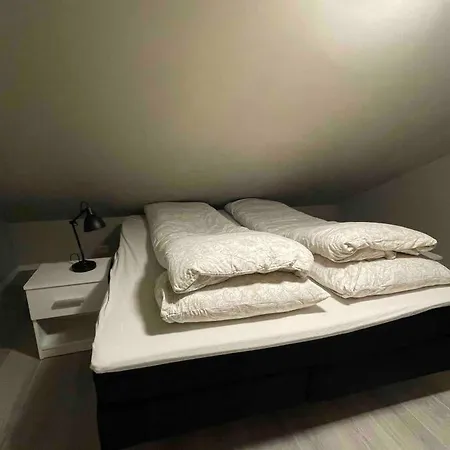 Moderne Leilighet I *